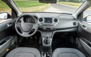 Rent Hyundai i10 19' Automatic 