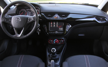 Rent Opel Corsa 19' automatic 